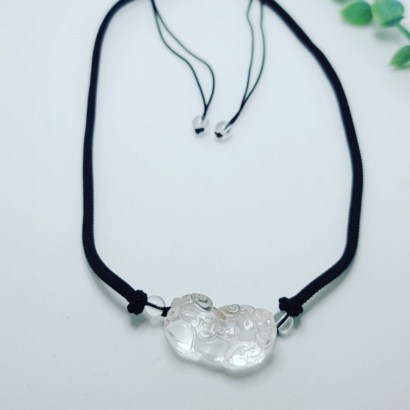 Natural Clear Quartz Pixiu carving Unisex Necklace 🤩 - Picture 2 of 4